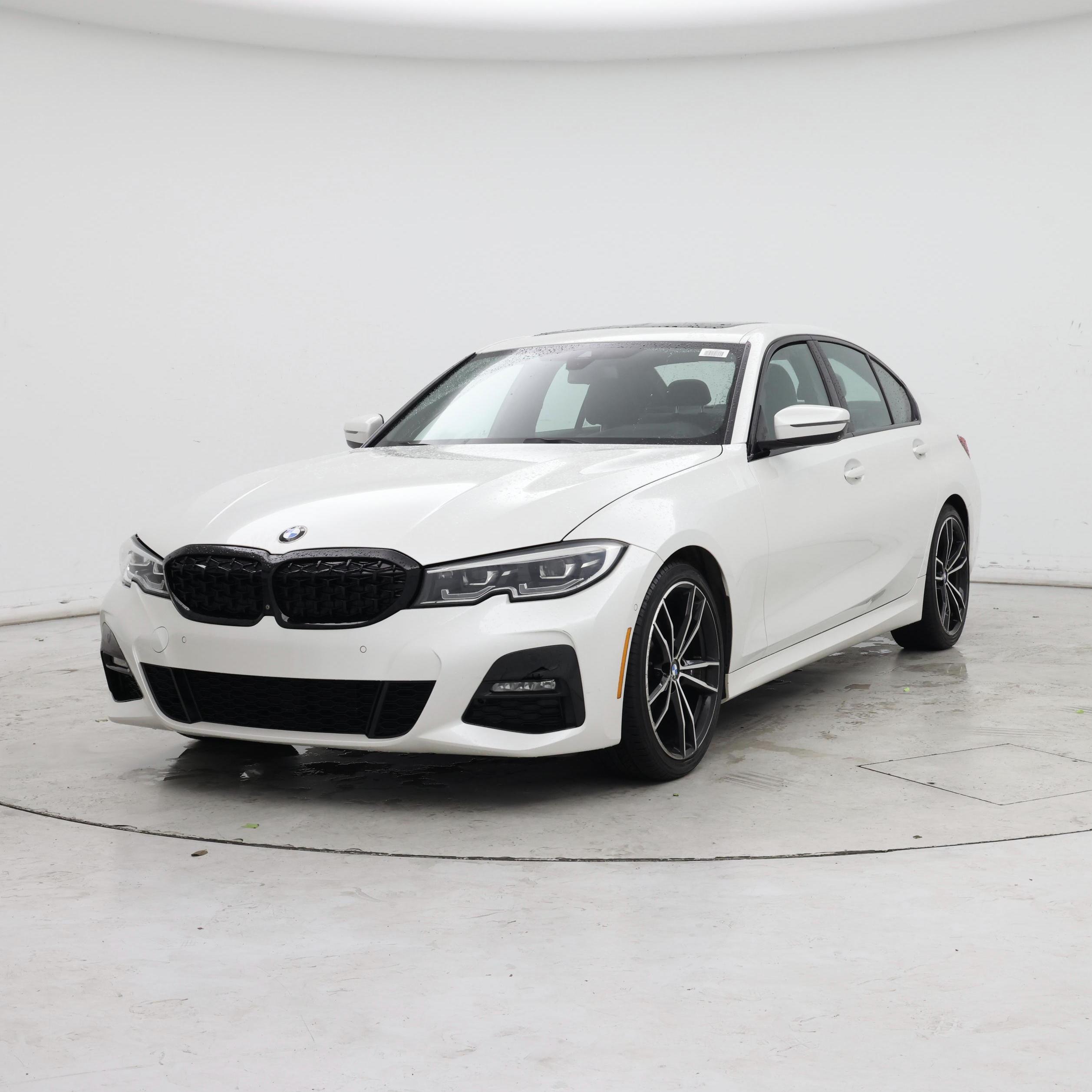 Thumbnail: 2021 BMW 3 Series - 4