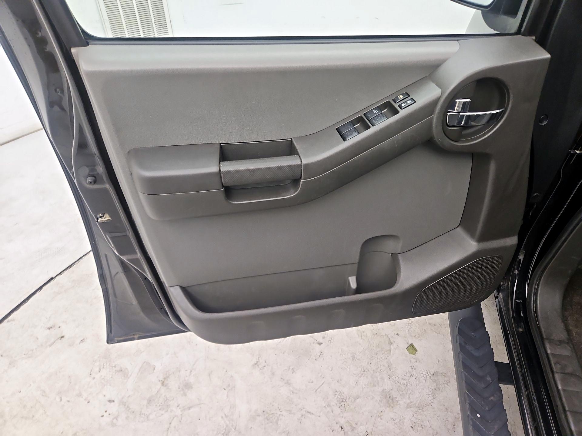 Thumbnail: 2014 Nissan Xterra - 12