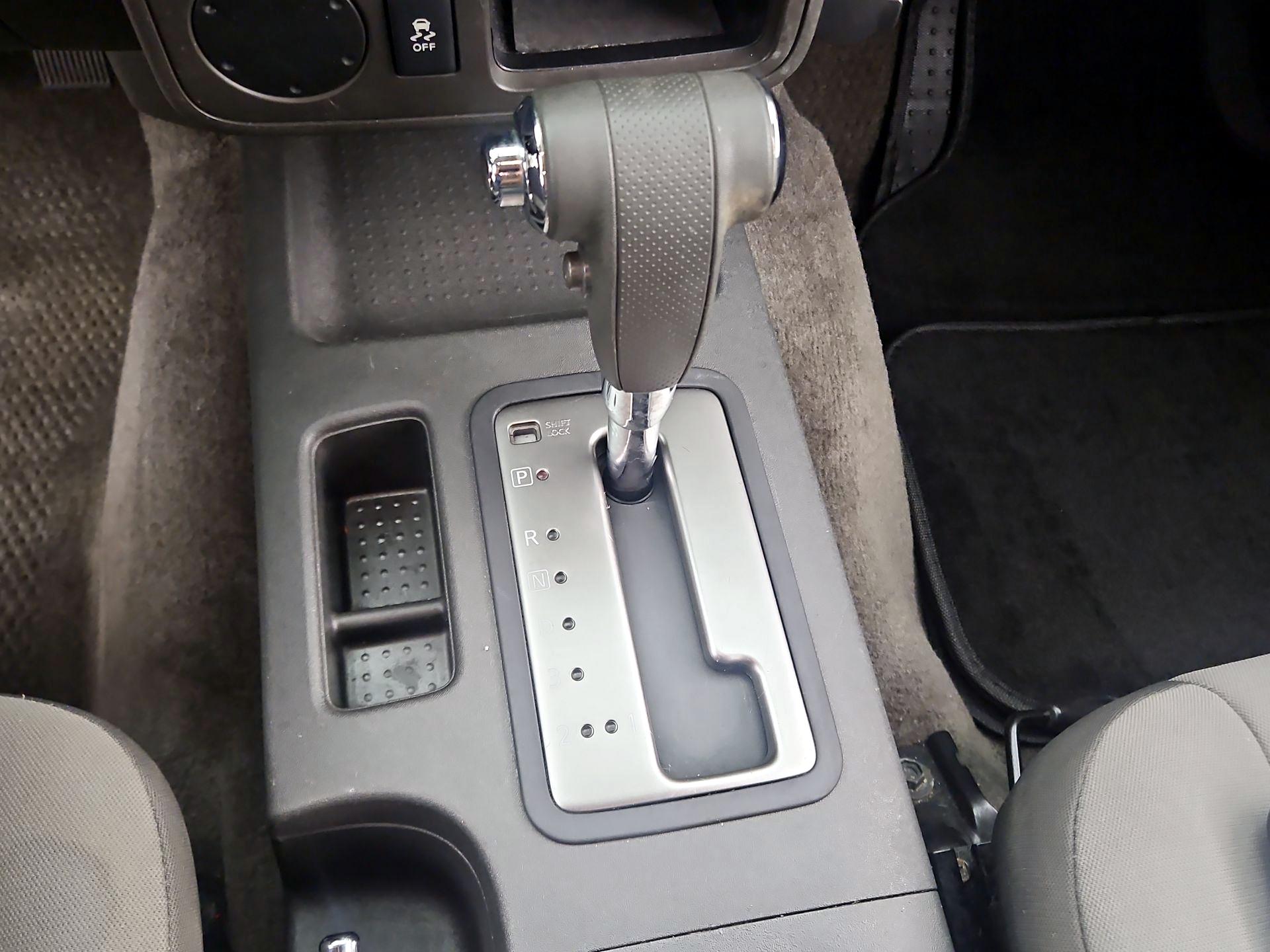 Thumbnail: 2014 Nissan Xterra - 16