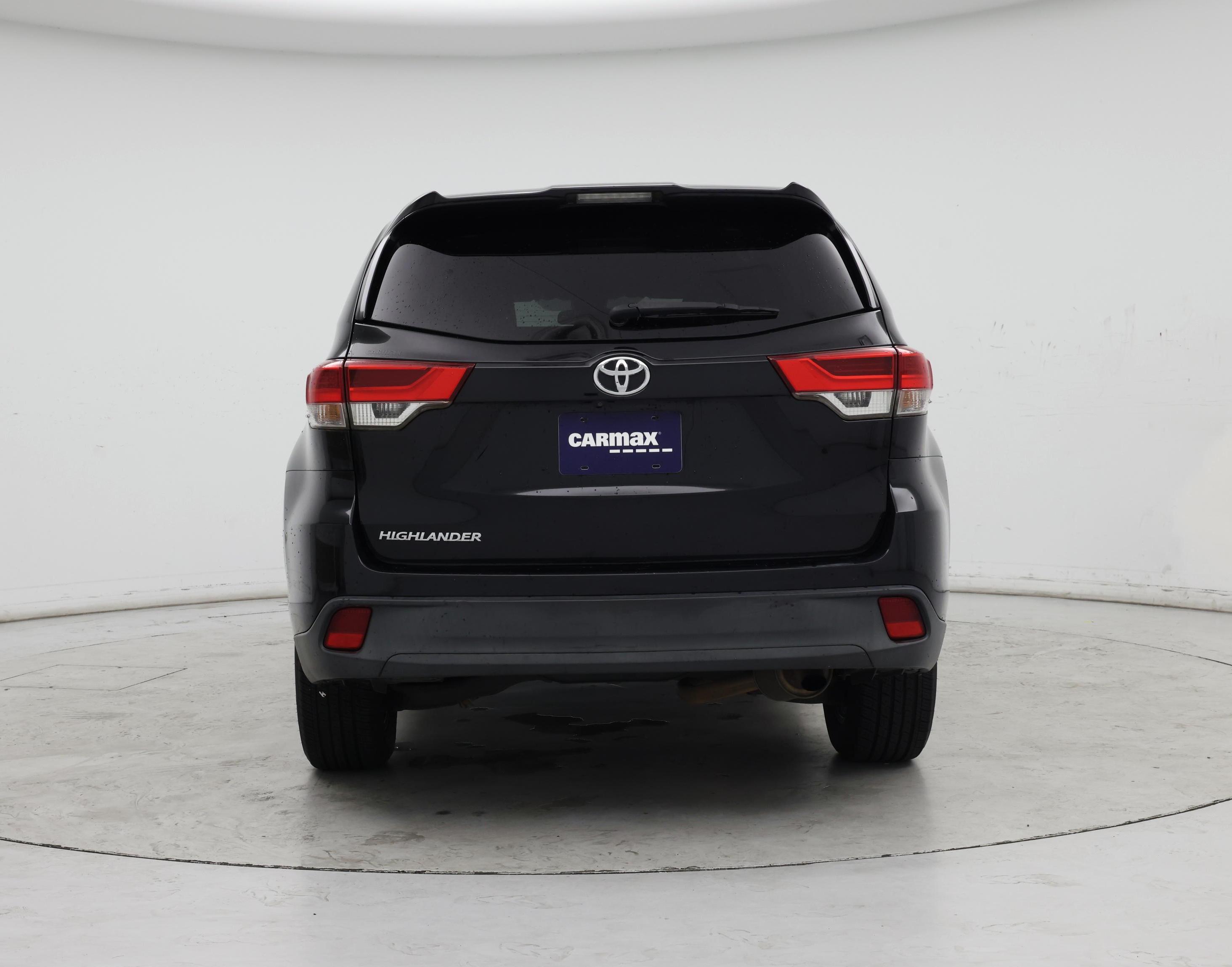 Thumbnail: 2017 Toyota Highlander - 6