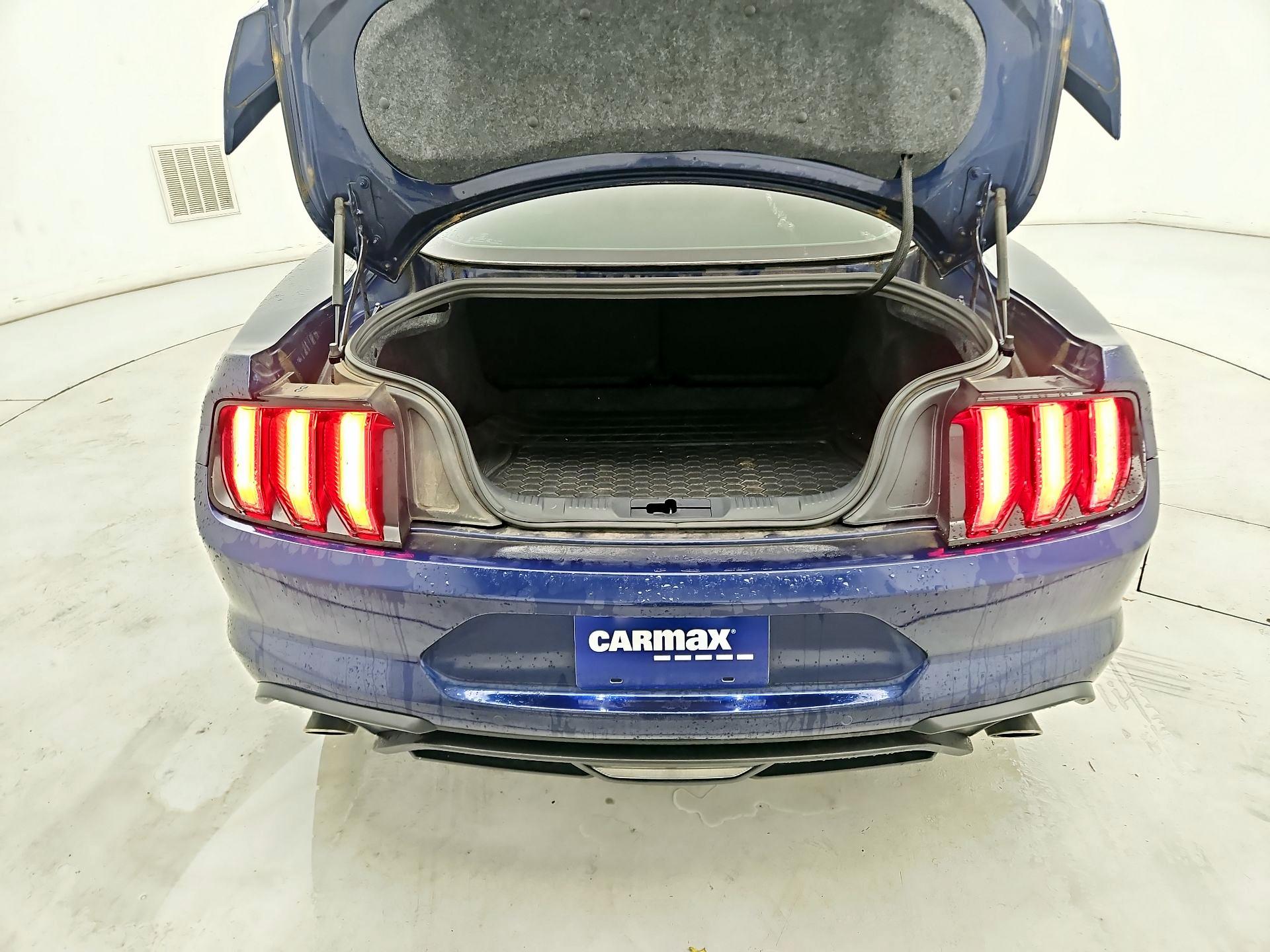 Thumbnail: 2019 Ford Mustang - 20