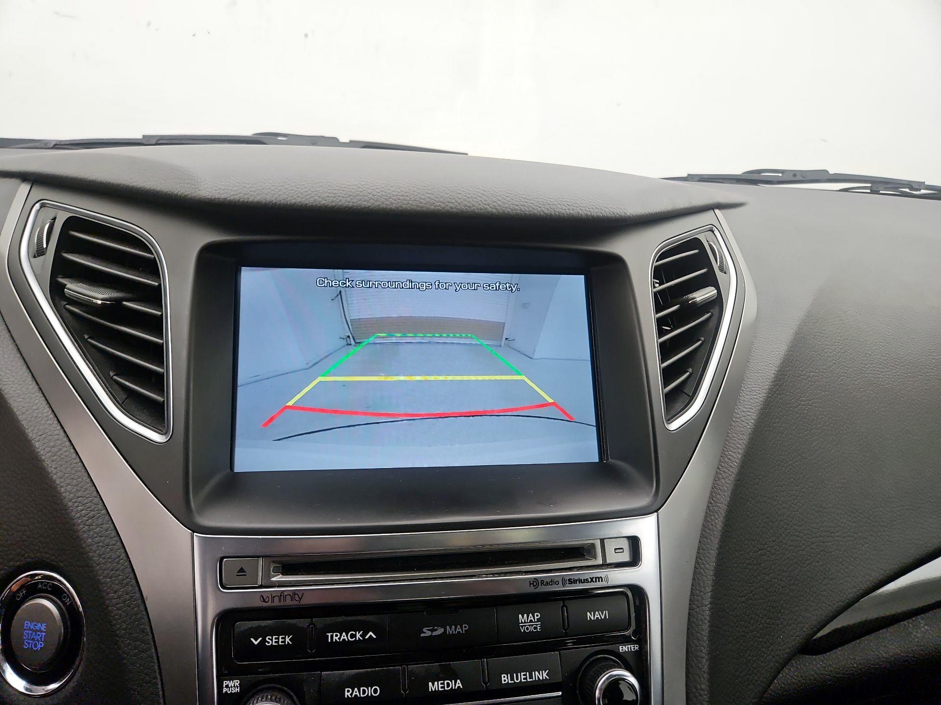Thumbnail: 2016 Hyundai Azera - 15