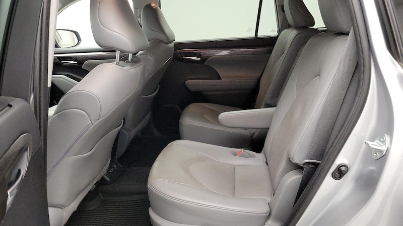 2021 Toyota Highlander Platinum 21