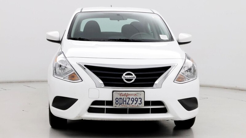 2018 Nissan Versa SV 5