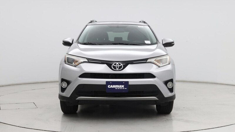 2016 Toyota RAV4 XLE 5