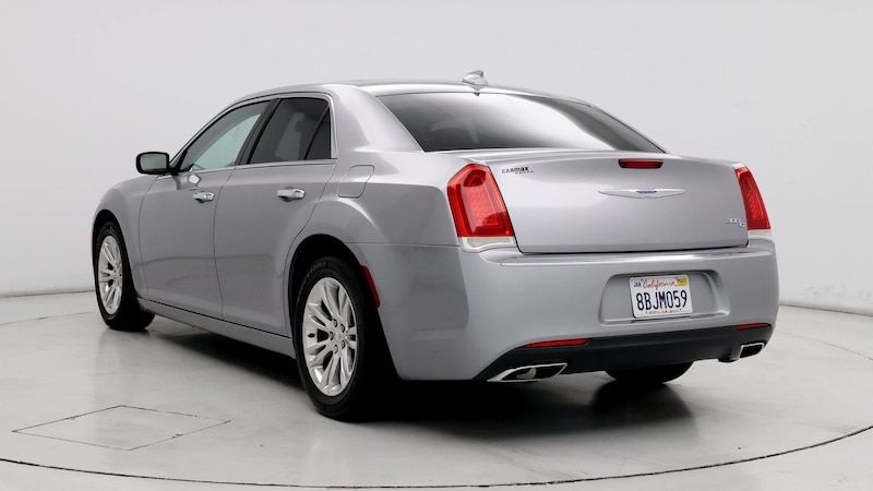 2017 Chrysler 300 C 2