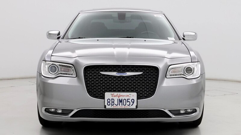 2017 Chrysler 300 C 5