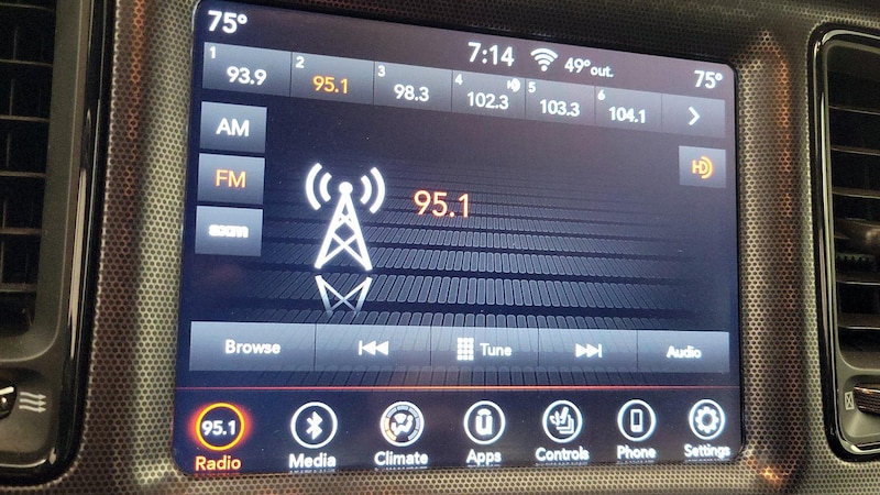 2018 Dodge Challenger SXT 15