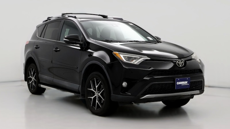 2017 Toyota RAV4 SE Hero Image