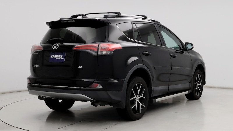 2017 Toyota RAV4 SE 8