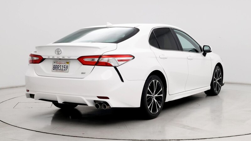 2020 Toyota Camry SE 8