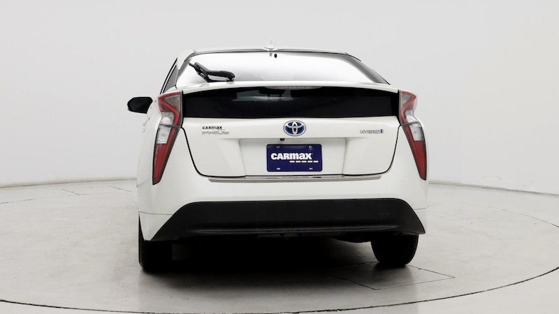 2016 Toyota Prius Four 6