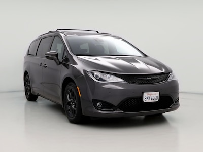 2020 Chrysler Pacifica Limited -
                Modesto, CA