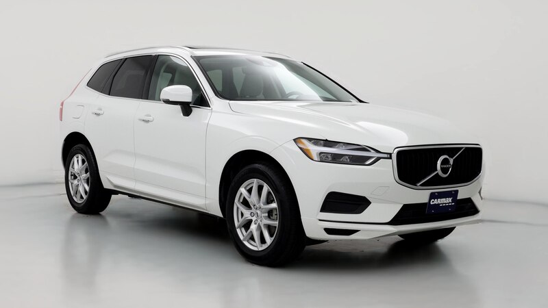 2020 Volvo XC60 T5 Momentum Hero Image