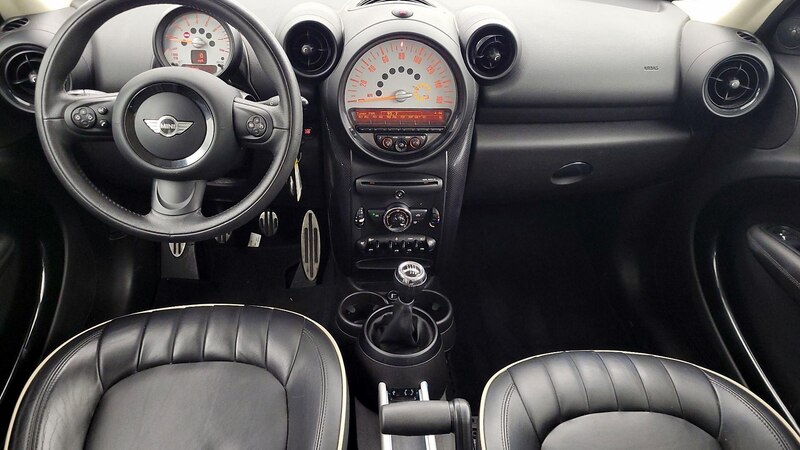 2014 MINI Cooper Countryman S 9