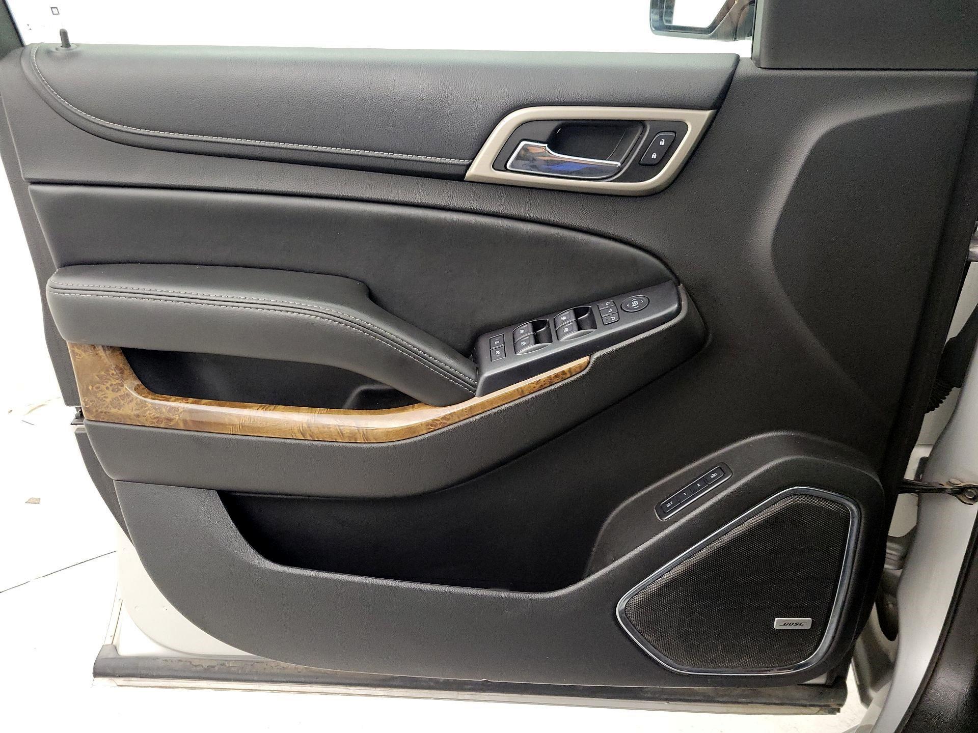 Thumbnail: 2015 GMC Yukon XL - 12
