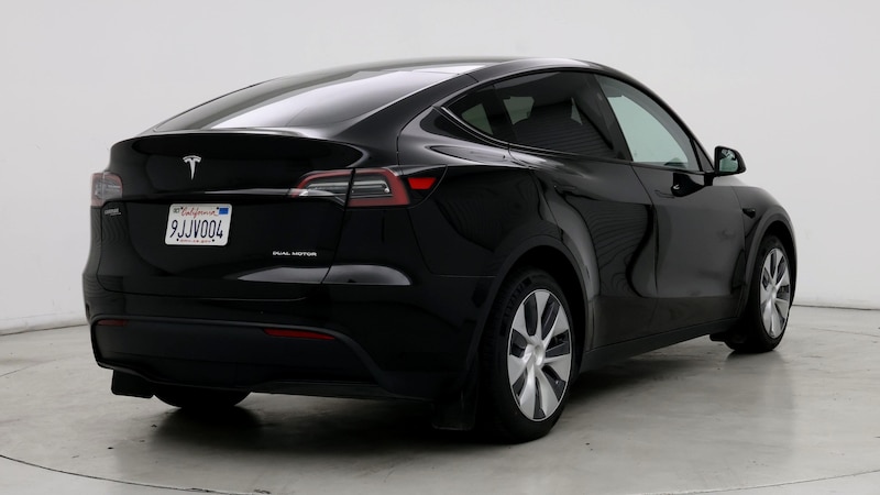 2023 Tesla Model Y Long Range 8