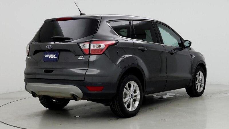 2017 Ford Escape SE 8