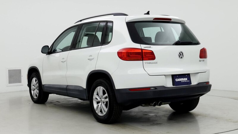 2015 Volkswagen Tiguan S 2