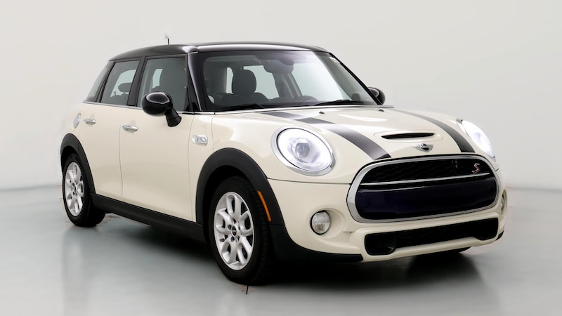 2015 MINI Cooper Hardtop S Hero Image