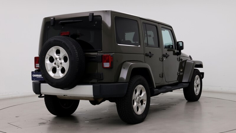 2015 Jeep Wrangler Unlimited Sahara 8