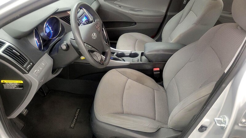 2013 Hyundai Sonata GLS 11