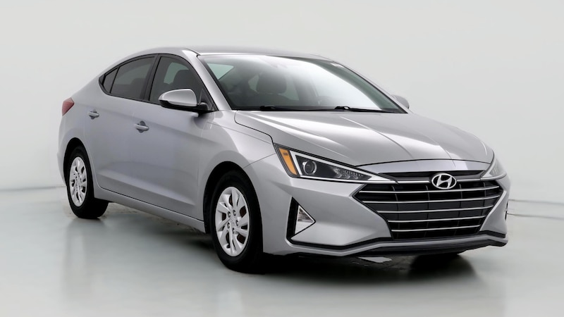 2020 Hyundai Elantra SE Hero Image