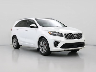 White 2019 Kia Sorento SX