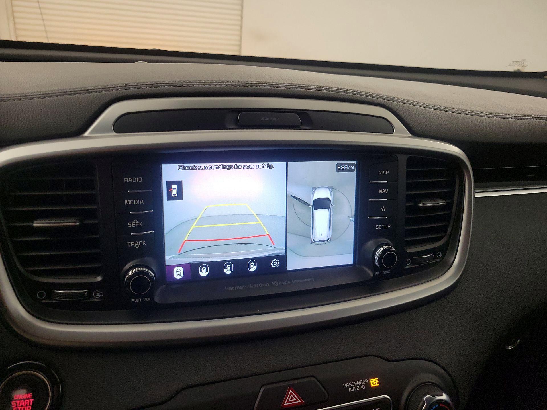 Thumbnail: 2019 Kia Sorento - 15