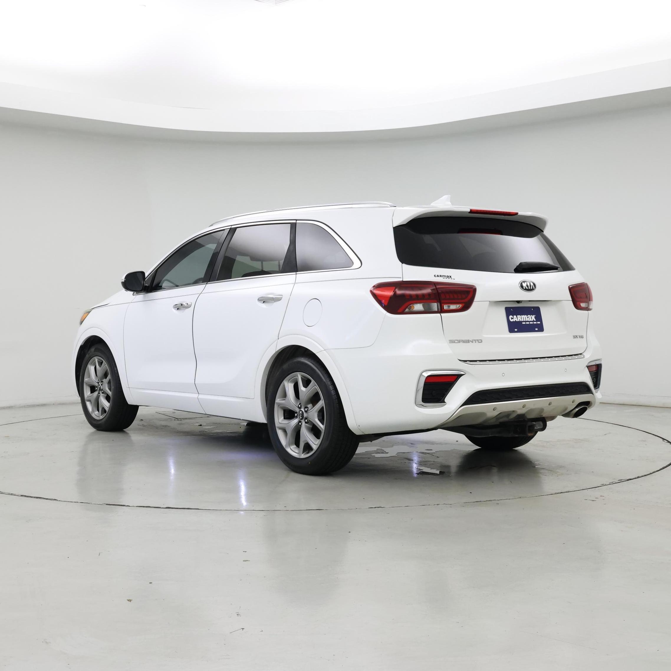 Thumbnail: 2019 Kia Sorento - 2