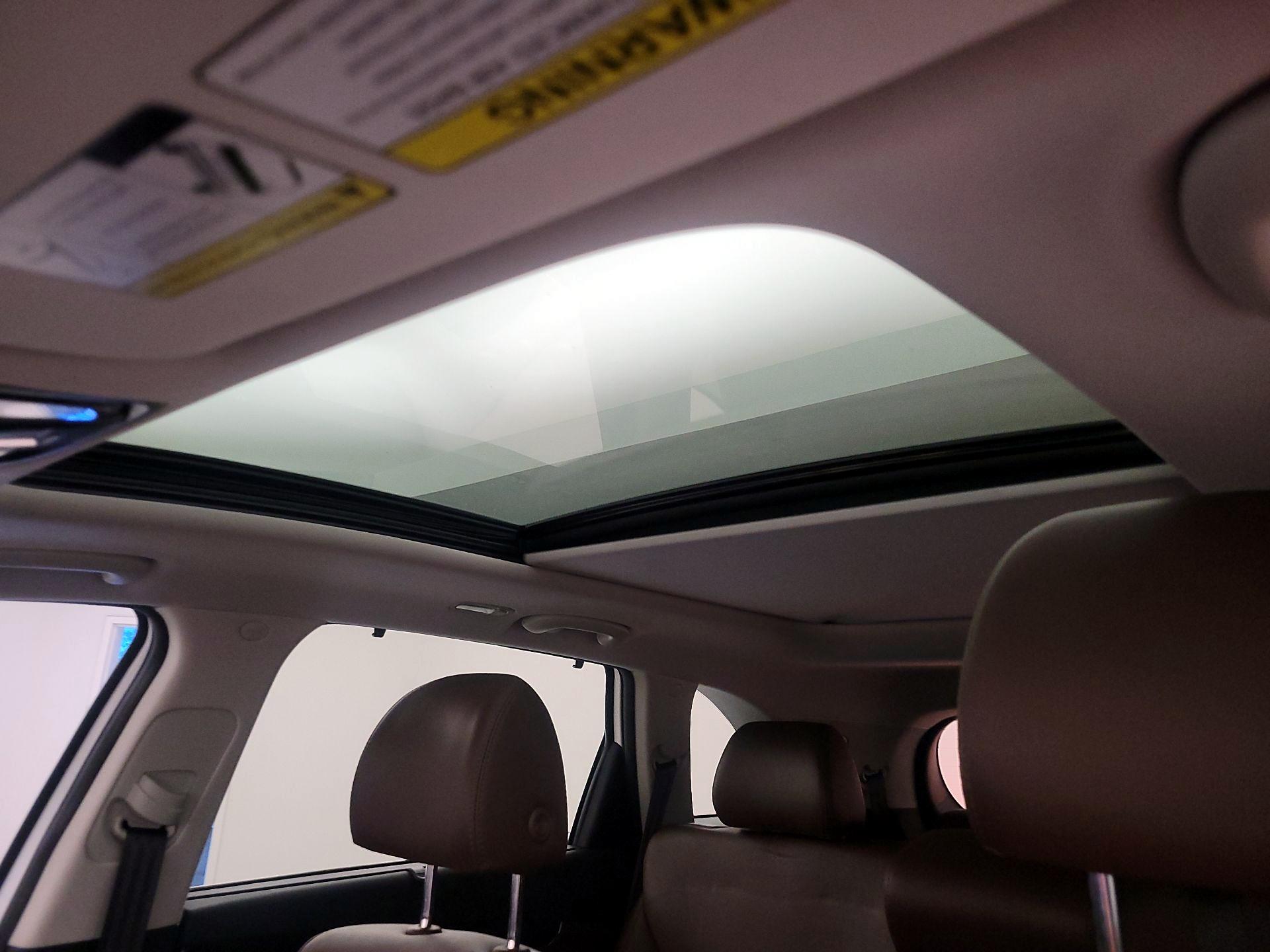 Thumbnail: 2019 Kia Sorento - 20
