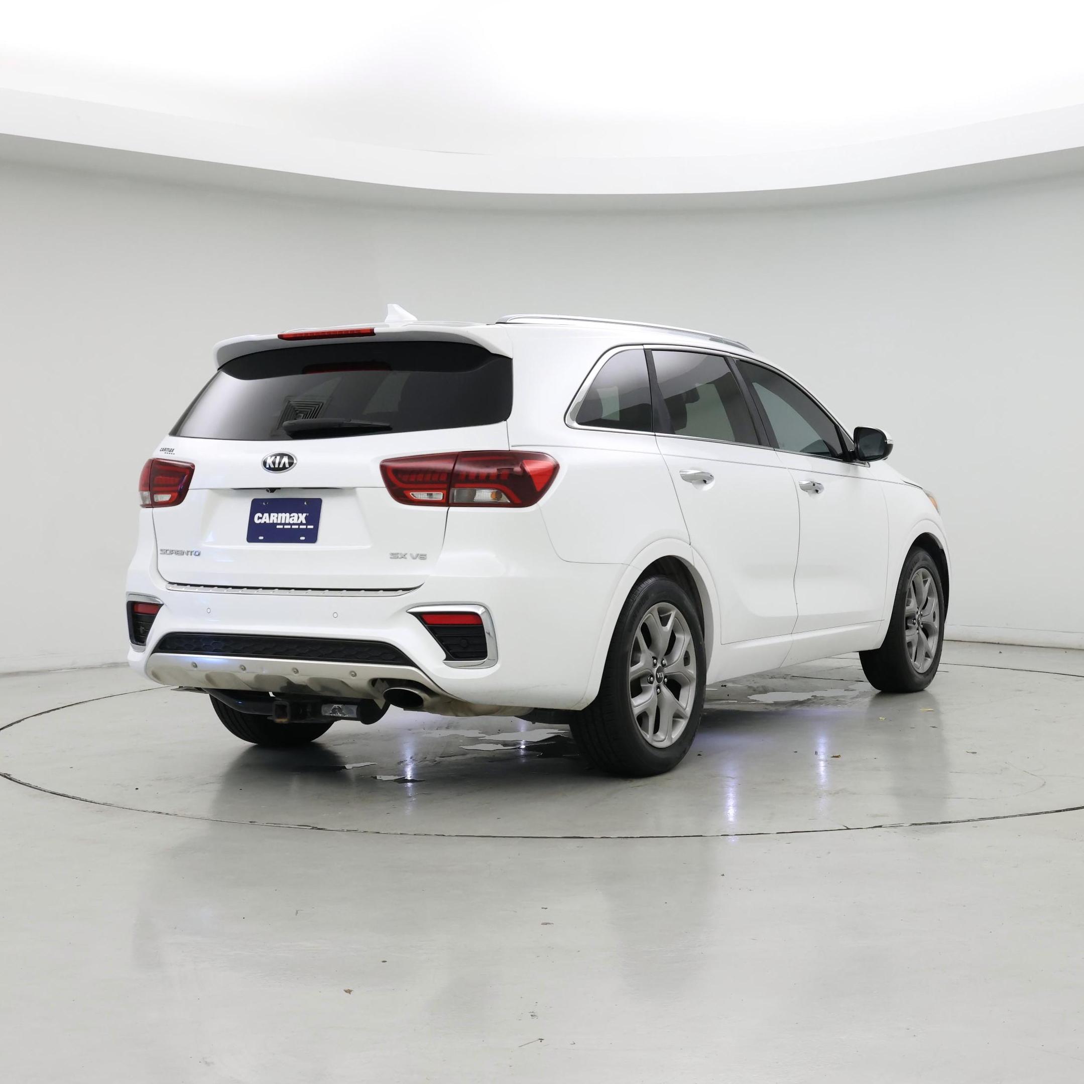 Thumbnail: 2019 Kia Sorento - 8