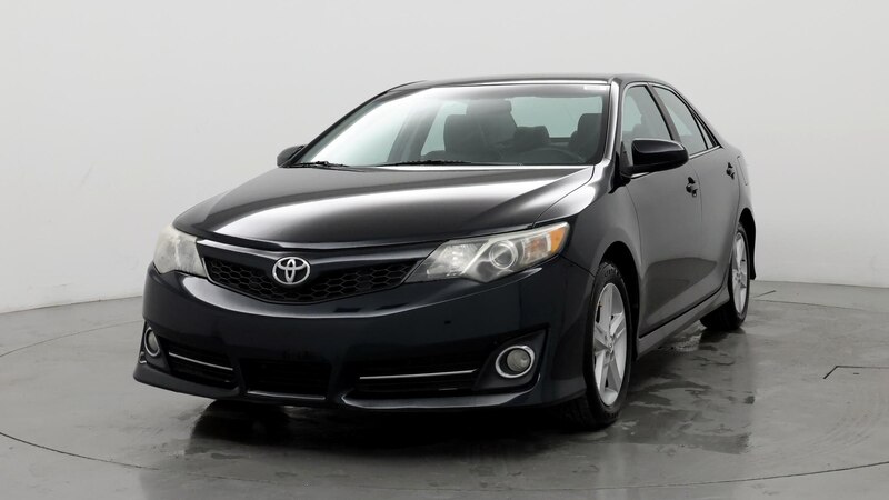 2014 Toyota Camry SE 4
