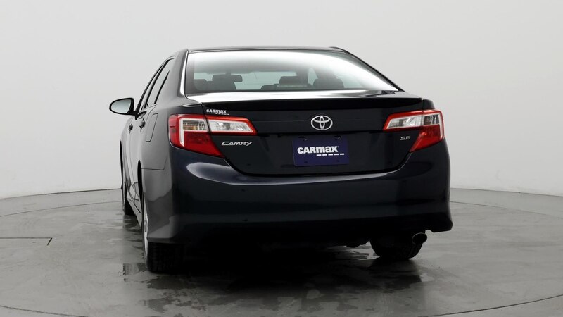 2014 Toyota Camry SE 6