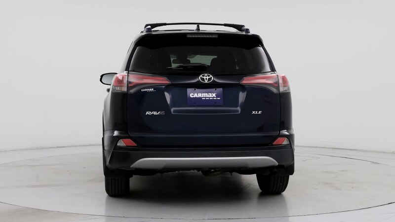 2018 Toyota RAV4 XLE 6