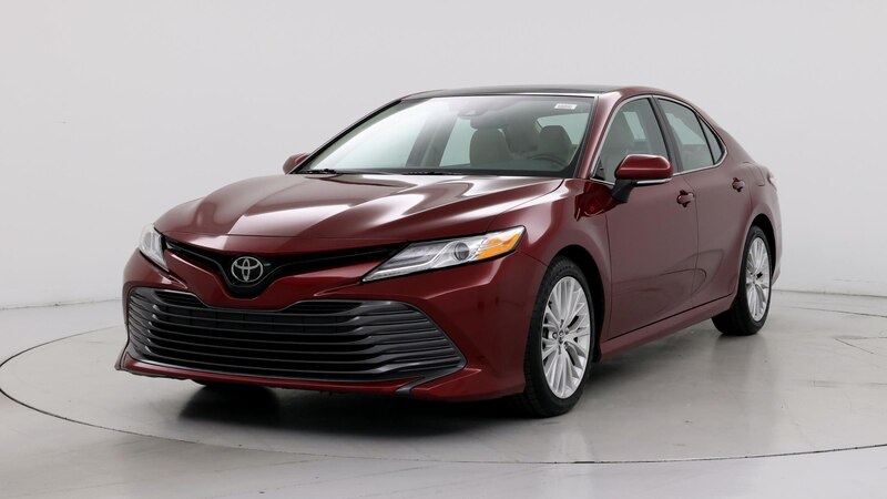 2019 Toyota Camry XLE 4