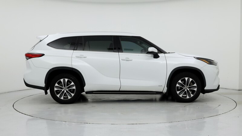 2022 Toyota Highlander XLE 7