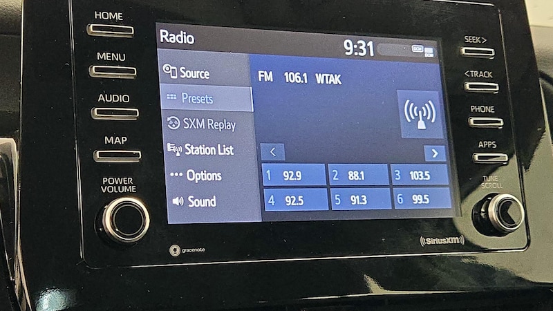 2023 Toyota Camry SE 15