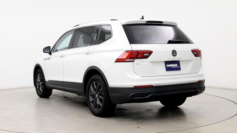 2022 Volkswagen Tiguan SE 2