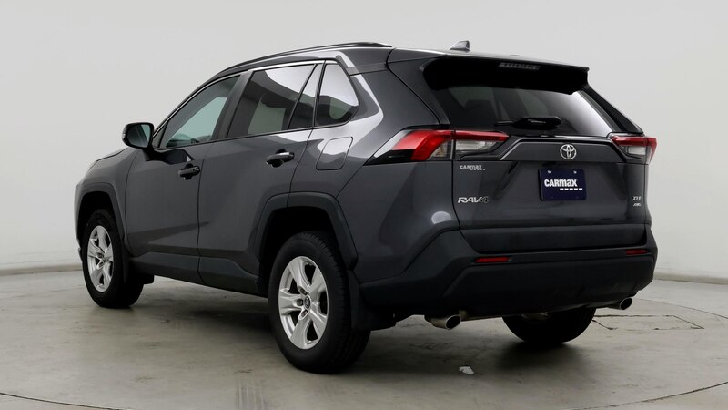 2019 Toyota RAV4 XLE 2