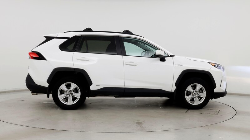 2021 Toyota RAV4 XLE 7