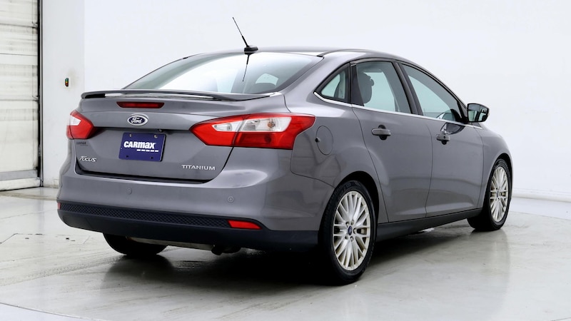 2014 Ford Focus Titanium 8