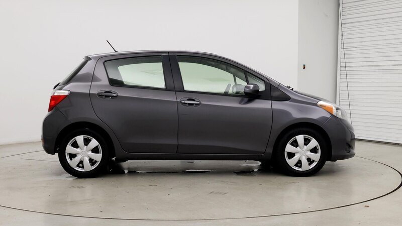 2013 Toyota Yaris LE 7