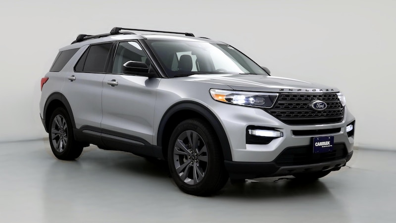 2022 Ford Explorer XLT Hero Image