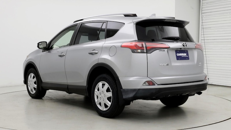 2018 Toyota RAV4 LE 2