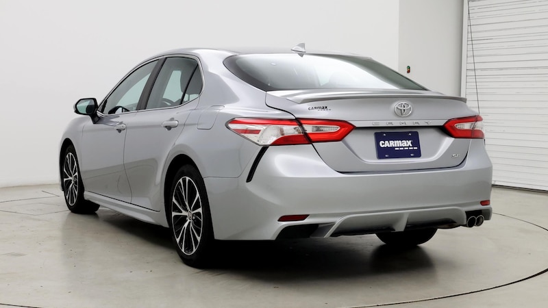 2020 Toyota Camry SE 6