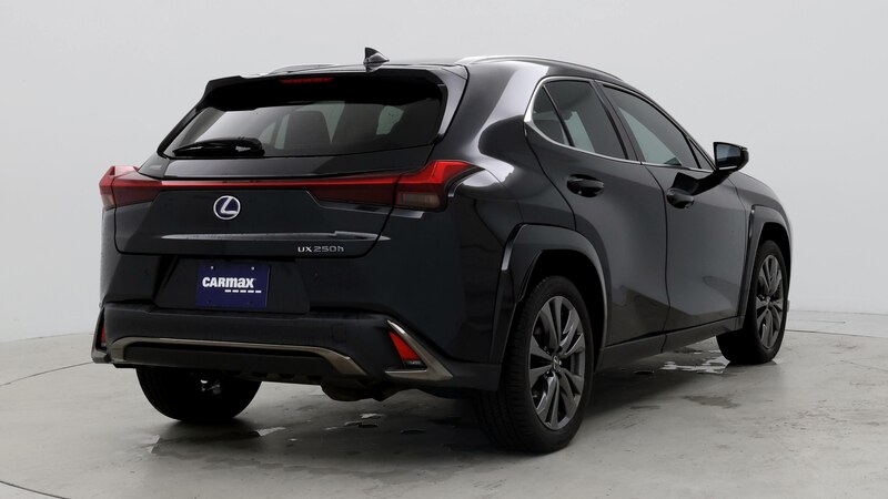 2022 Lexus UX 250h 8