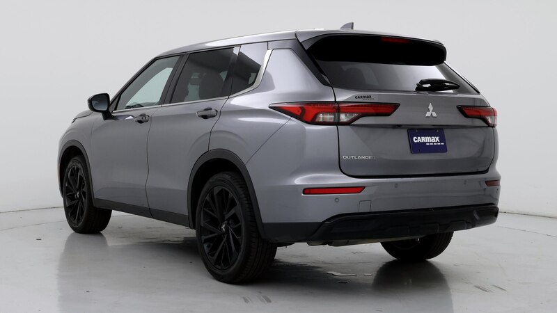 2022 Mitsubishi Outlander Black Edition 2