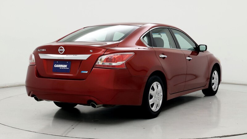 2013 Nissan Altima S 8