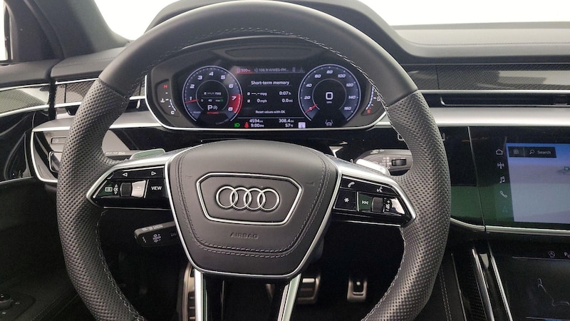 2023 Audi S8  10